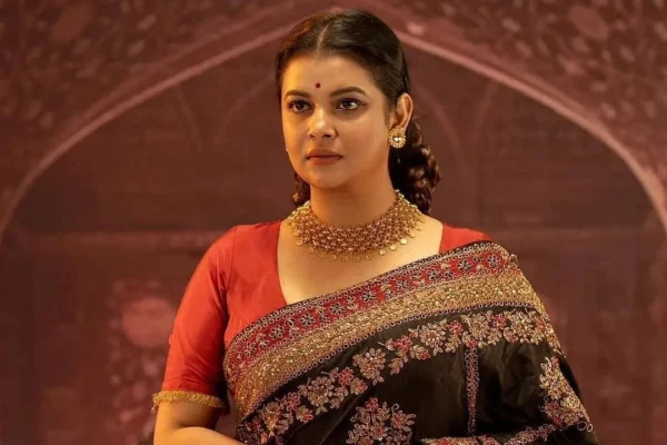 যে কারণে ভ্রমণের আগে সবাইকে বিয়ের পরামর্শ দিলেন ফারিয়া