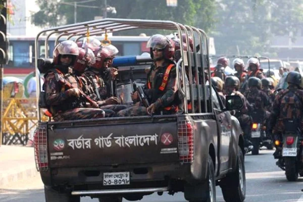 দুর্গাপূজায় সীমান্তবর্তী এলাকাসহ তিন জেলায় বিজিবি মোতায়েন