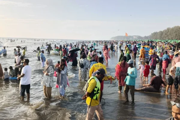 কক্সবাজারে সাগরে মিলল আরও একজনের মরদেহ, এখনো নিখোঁজ বিশ্ববিদ্যালয় শিক্ষার্থী নিবিড়